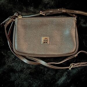Dooney & Bourke Dark Brown Crossbody Bag  ❤️Pristine❤️w/COA